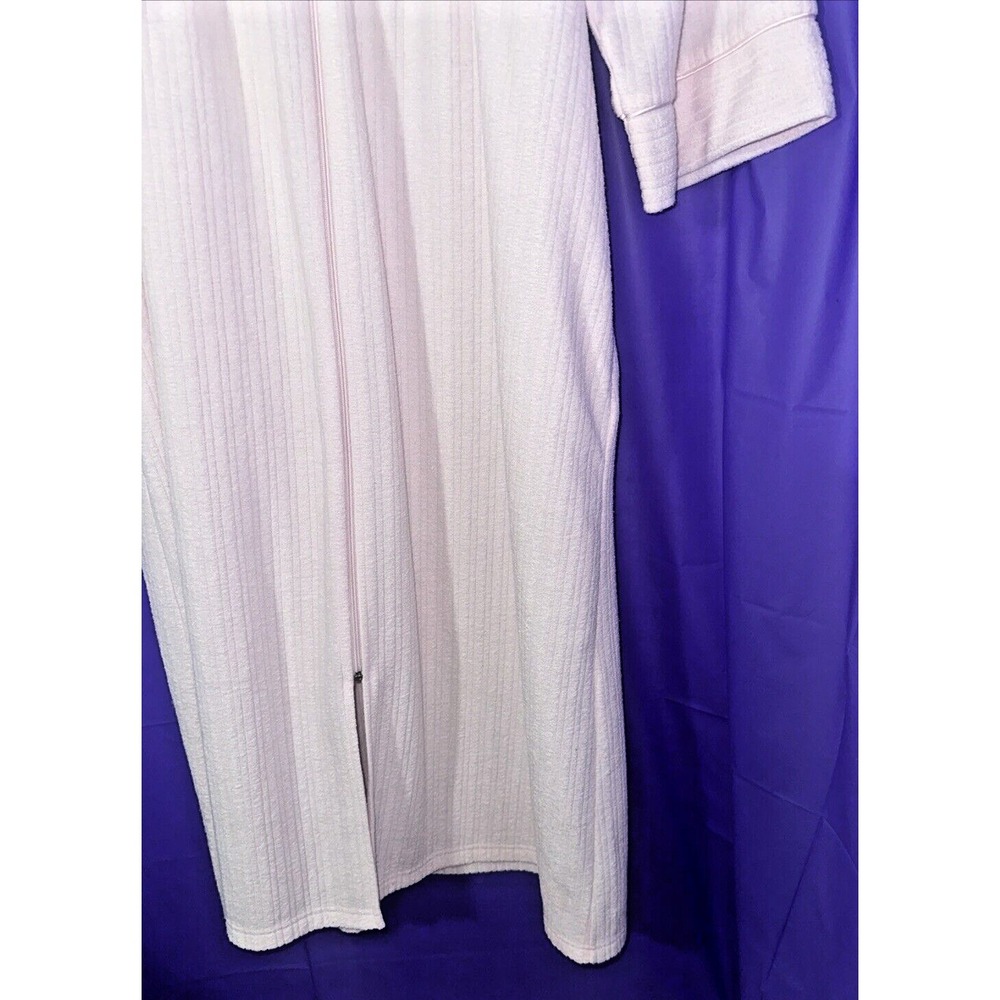 Vintage MISS ELAINE Classics Nightgown  Long Pink Long Sleeve Embroidered Large - Picture 7 of 13